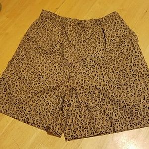 Jones New York Linen/Cotton Shorts Size 12